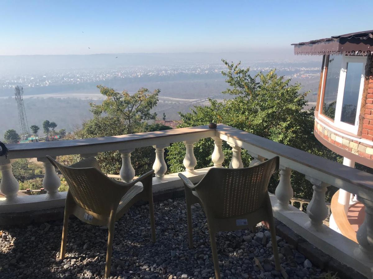 Chateau De Tatli - Hilltop - Dehradun Dış mekan fotoğraf